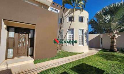 Lindo Sobrado com Aquecimento Solar com 3 dormitórios para alugar, 374 m² por R$ 8.900/mês - Parque Residencial Alcântara - Londrina/PR