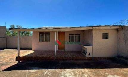 Casa com 1 dormitório para alugar, 50 m² por R$ 750,00/mês - Vila Nova - Londrina/PR