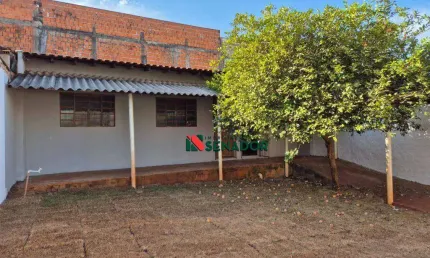 Casa com 2 dormitórios para alugar, 100 m² por R$ 1.000/mês - Jardim Marissol - Londrina/PR