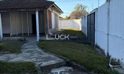 Oportunidade  – Terreno ZR3 com 2 Casas em Curitiba, no Bairro Hugo Lange em Curitiba – PR