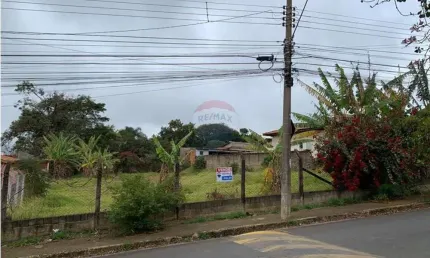 Terreno à Venda com Topografia Plana e Projeto Aprovado para 19 Unidades Residenciais