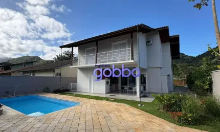 Casa em condominio com 3 suites à venda, 195 m² de construção por R$ 1.600.000 - Horto - Ubatuba/SP