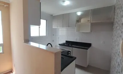 Aluga-se Apartamento, semi mobiliado, Condomínio Santa Teresa!