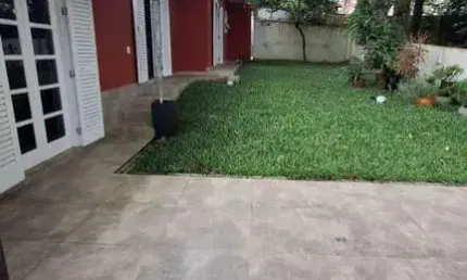 Casa para Venda em Curitiba, Vista Alegre, 3 dormitórios, 1 suíte, 4 banheiros, 3 vagas