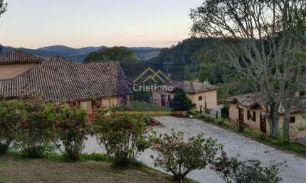 Pousada a venda em Santo Antonio do Pinhal perto do centro
