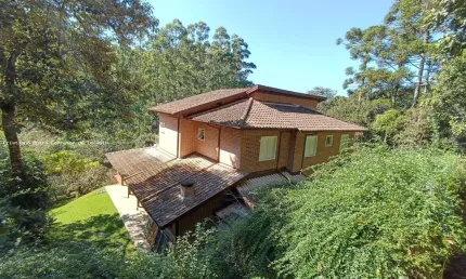 Casa com 3 quartos à venda na Rodovia Sp50, s/n, Centro, Santo Antônio do Pinhal