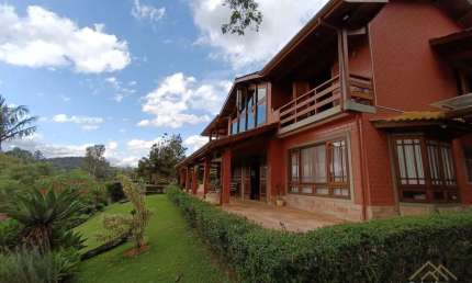 Casa em condomínio com vista Pedra do Baú  10.000m²