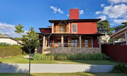 Casa Moderna em Condomínio Fechado Região de São Lourenço - Sul de Minas Gerais