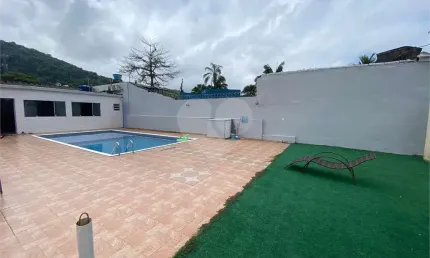 Casa com 2 quartos à venda no Jardim Guaiuba, Guarujá 