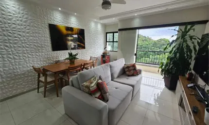 Apartamento com 3 quartos à venda em Jardim Las Palmas - SP