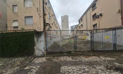 Terreno à venda no Aparecida, Santos 