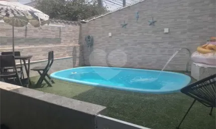 Sobrado com 4 quartos à venda em Ponta Da Praia - SP
