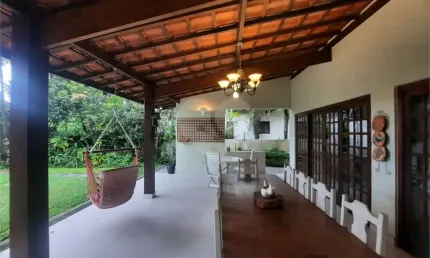 Condomínio com 5 quartos à venda ou para locação em Enseada - SP