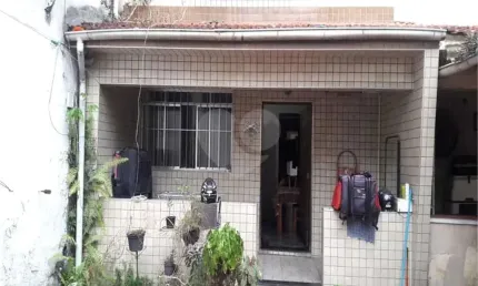 Casa com 3 quartos à venda na Vila Mathias, Santos 