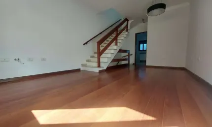 Casa em Condomínio para Venda em São Paulo, Vila Gomes, 2 dormitórios, 2 banheiros, 2 vagas