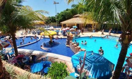 Apartamento tipo suíte para venda Golden Dolphin em Caldas Novas - GO
