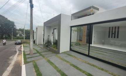 Casa alto padrão para venda com 3 quartos em Caldas Novas - GO