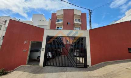 Apartamento no Parque Caravelas  -  Santana do Paraíso