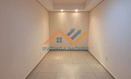 Prédio a venda com 2 apartamentos e 1 ponto comercial no Ideal