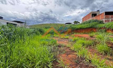 Terreno à venda no bairro Cidade Verde - Santana do Paraiso