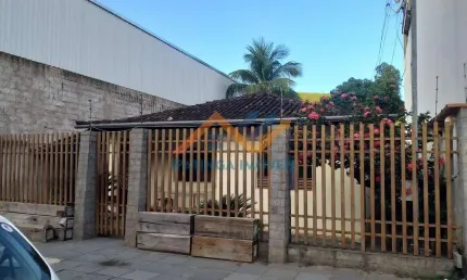 Casa com 3 quartos à venda na Rua Icó, 390, Caravelas, Ipatinga