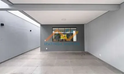 Casa Tríplex à venda no bairro Jardim Vitoria - Santana do Paraiso