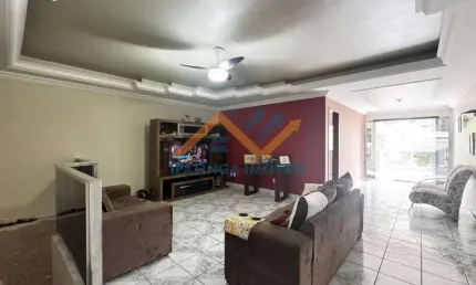 Casa com 2 moradas à venda no bairro Caravelas - Ipatinga