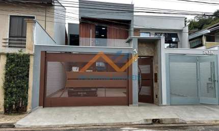Casa duplex de 3 quartos e 2 vagas no Imbaúbas em Ipatinga