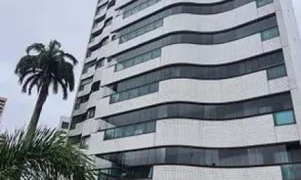 Lindíssimo apartamento com 4 suítes em Lagoa Nova com 164m²