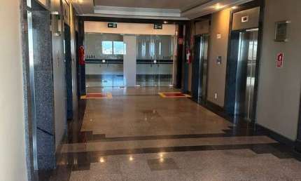 Meia laje no Edf. Suarez Trade para venda e locação, 630 m²,10 vagas de garagem, Caminho das Árvore