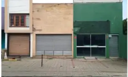 Ponto comercial com 1 sala para alugar na Avenida Paulo VI, Pituba, Salvador