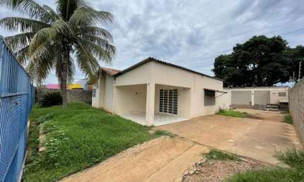 Casa 4 dormitórios ou + para Venda em Cuiabá, Jardim Imperial, 4 dormitórios, 2 suítes, 3 banheiros, 4 vagas