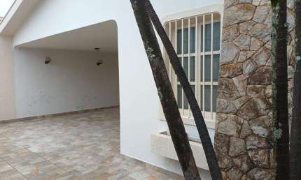 Casa com 3 dormitórios à venda, 220 m² por R$ 650.000,00 - Olinda - Uberaba/MG