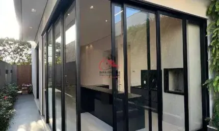 LINDA CASA À VENDA NO CONDOMÍNIO RESIDENCIAL ESTÂNCIA DOS IPÊS