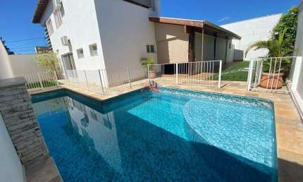 Casa com 4 quartos à venda no Residencial Budeus, Uberaba 
