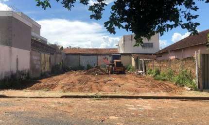 Terreno à venda no Santa Marta, Uberaba 