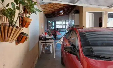 Casa com 2 quartos à venda no Jardim Esplanada, Uberaba 
