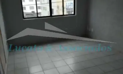 Sala Comercial, 4 ambientes + 1 banheiro social.  Ótima Localização no Boqueirão.  Valor da locação R$1.600,00 + condomínio e iptu Agende uma visita s