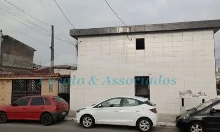 Casa térrea em Condomínio fechado para Venda na Vila Sonia em Praia Grande SP 01 dormitório, sala integrada com a cozinha, banheiro social