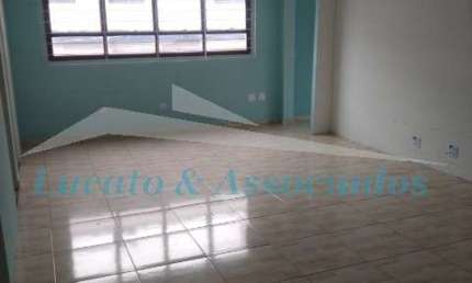Sala Comercial de Alto Padrão para Locação em Condomínio na Ocian, Praia Grande-SP: 1 Sala, 2 Banheiros, 90m² de Área.