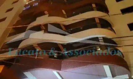 Apartamento à venda em Praia Grande-SP: 2 quartos, 1 suíte, 1 sala, 2 banheiros, 1 vaga de garagem, 80,00 m² no Campo da Aviação.