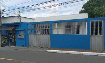 Casa em condomínio fechado com 4 quartos à venda no Parque 10 de Novembro, Manaus , 511 m2 por R$ 500.000