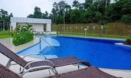 Terreno em condomínio fechado à venda na Ponta Negra, Manaus  por R$ 330.000
