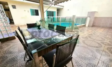 Casa com 2 quartos à venda no Flores, Manaus , 260 m2 por R$ 470.000