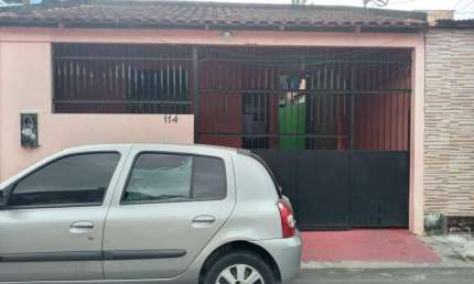Casa com 2 quartos à venda no Coroado, Manaus , 100 m2 por R$ 220.000