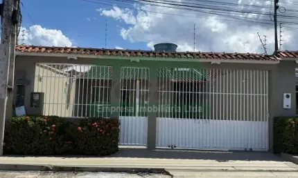 Casa com 2 quartos à venda no Flores, Manaus , 50 m2 por R$ 320.000