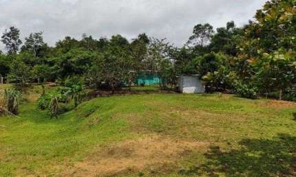 Terreno em condomínio fechado à venda na Zona Rural, Rio Preto da Eva  por R$ 200.000