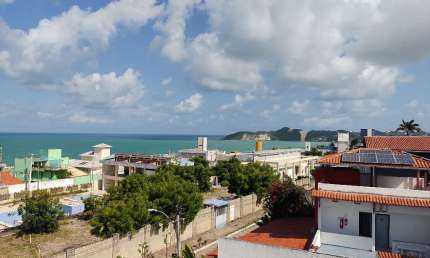 Ponta Negra, 2 quartos mobiliado e decorado a poucos passos da beira mar.