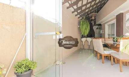 Sobrado à venda com 2 a 3 quartos, em condomínio,  semimobiliado  - Uberaba - Curitiba/PR