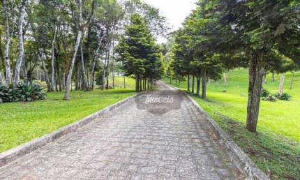 Chácara com 4 dormitórios à venda, 13316 m² por R$ 1.640.000,00 - Borda do Campo - Piraquara/PR